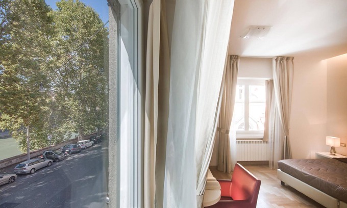 Rione V Ponte Bed & Breakfast | Discover Comfort at B&B Rome River Inn - Rated 9.4/10