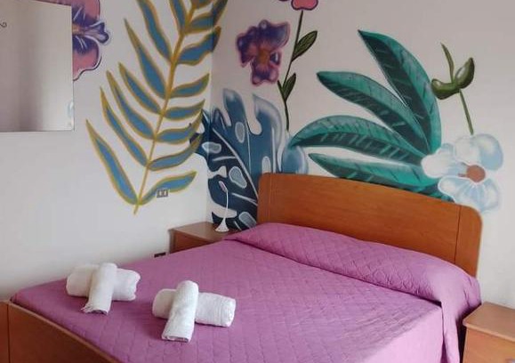 Castagna Villa | Romy House: Family & Pet-Friendly Retreat with Great Reviews