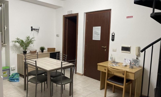 Frosinone Bed & Breakfast | Cozy B&B Room Code 2: Rated 9/10 with Free Breakfast