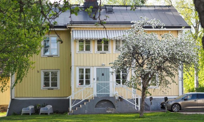 Norberg Bed & Breakfast | Top-Rated B&B Rutgården: Family-Friendly with Breakfast