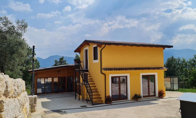 Le Caselle Apartment | Kid-Friendly B&B SERENA with Excellent Guest Reviews