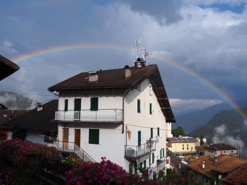 Capriana Bed & Breakfast | Delightful B&B Signora Elvira - Pet-Friendly Retreat
