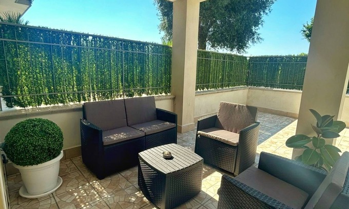 Santa Maria la Carita Bed & Breakfast | Strategic B&B Near Sorrento, Capri & Pompei with Ocean View