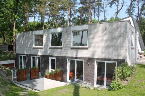 Municipality of Elburg Bed & Breakfast | Child-Friendly Retreat at B&B 't Onderkomen - Guest Rated 9.3