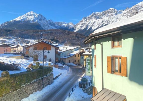 Cavedago House | Discover B&B The Secret Place: Spa & Breakfast Awaits