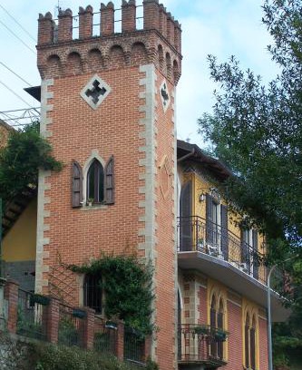 Belgirate Bed & Breakfast | Oceanfront B&B Torre Lara: Guest Rated 8.6/10 Experience