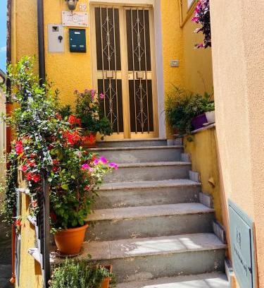 Viggianello Bed & Breakfast | Welcoming B&B Via Roma: Family-Friendly with Breakfast