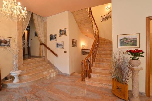 Cavaion Veronese Bed & Breakfast | Pet-Friendly B&B Villa Adriano with Exceptional Reviews