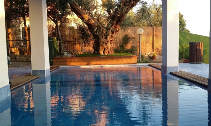 Bonifati Bed & Breakfast | Discover B&B Villa Betta: Pool, Spa & 10/10 Guest Rated