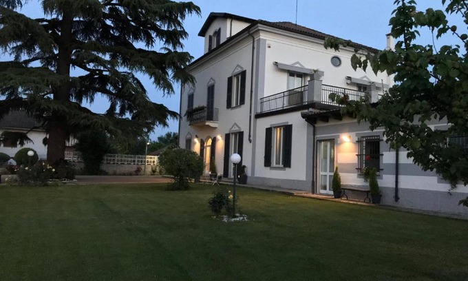 San Nicolo Bed & Breakfast | Discover B&B Villa Prestigio with Oceanfront Views
