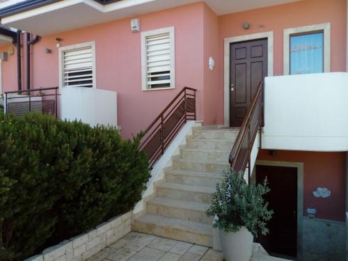 Bitritto Bed & Breakfast | Guest Rated: B&B Villa Rosa with Breakfast & Hot Tub