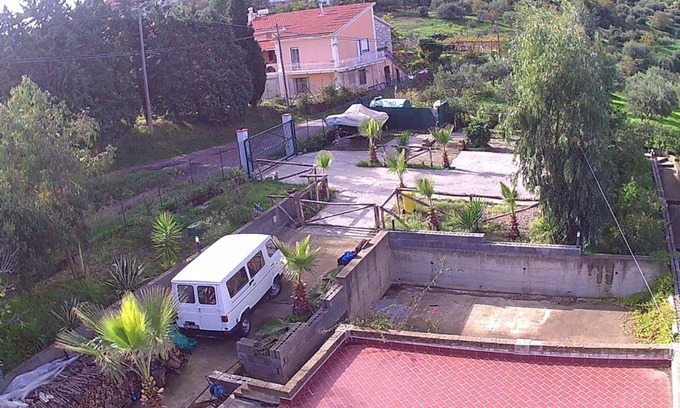 Patti Bed & Breakfast | Cozy B&B Villa Zia Febronia with Breakfast & Restaurant