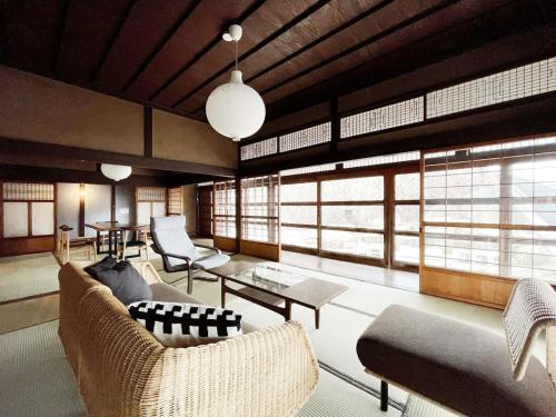 Kure House | Scenic bLOCAL Hayase House - Ocean View Villa with BBQ