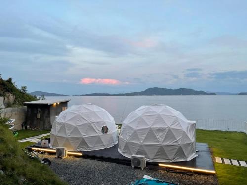 Kurahashi House | Beach Front Getaway at bLOCAL Sugawa House for 8 Guests