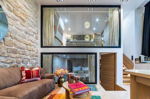 Arsenal Apartment | Luxury Triplex with Cinema Near Place des Vosges - Child Friendly