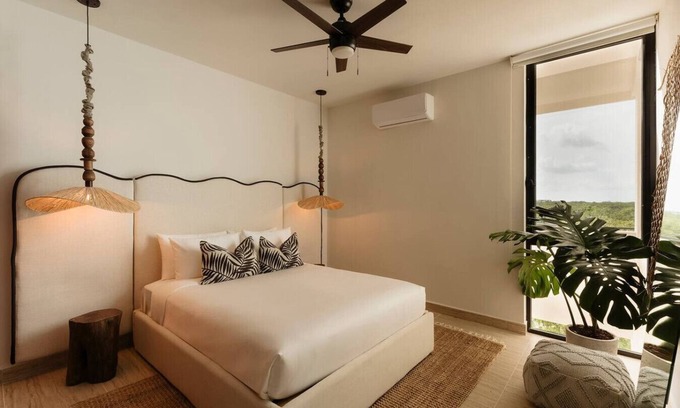 Playa Paraiso Apartment | B'olay Tropical 2 bedroom Condo