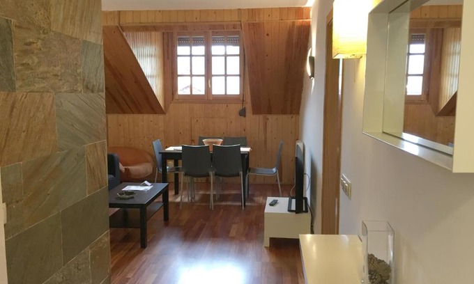 Benasque Apartment | Pet & Child Friendly Getaway at Edif Los Tilos 1