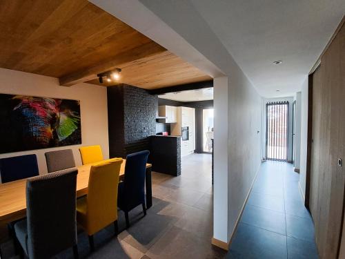 Bertrix Apartment | Child-Friendly Comfort at B³/201 – Rated 9.7 by Guests