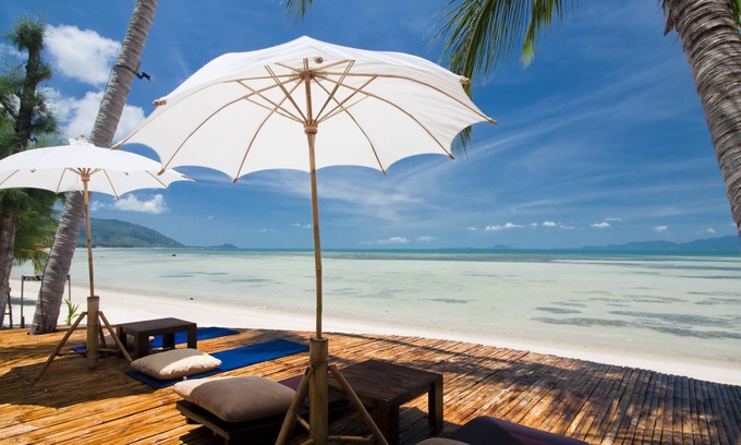 Thong Sala Resort | Relax at B52 Beach Resort: Poolside Escapes Await