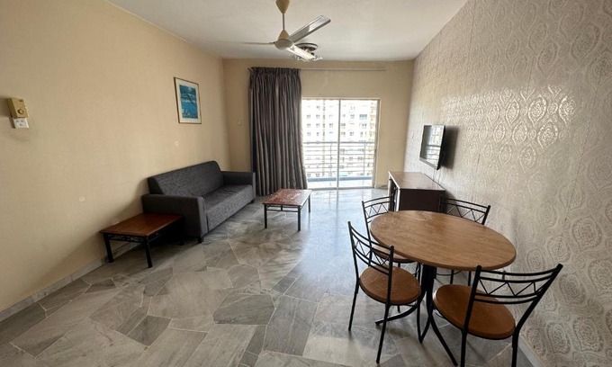 Baharu Apartment | Family-Friendly B7-2 @pd Marina Resort with Pool Access