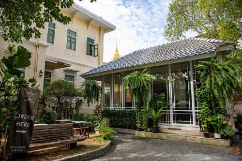 China Town Hotel | Explore Baan 2459: Family-Friendly Stay with Great Reviews