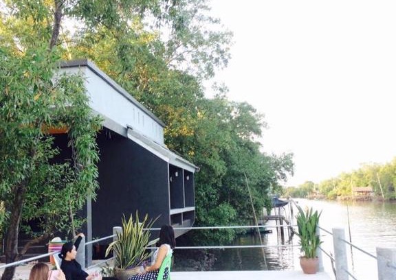 Ban Laem Resort | Discover Baan Bon Resort Bang Tabun - Family Friendly Retreat