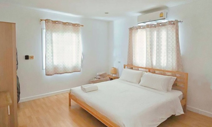 Nong Kae Cottage | Cozy Baan Casita Private Seaside Cottage for Families