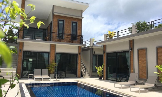 Cherngtalay Resort | Unforgettable Stay at Baan Fran Sim Da with Oceanfront Views