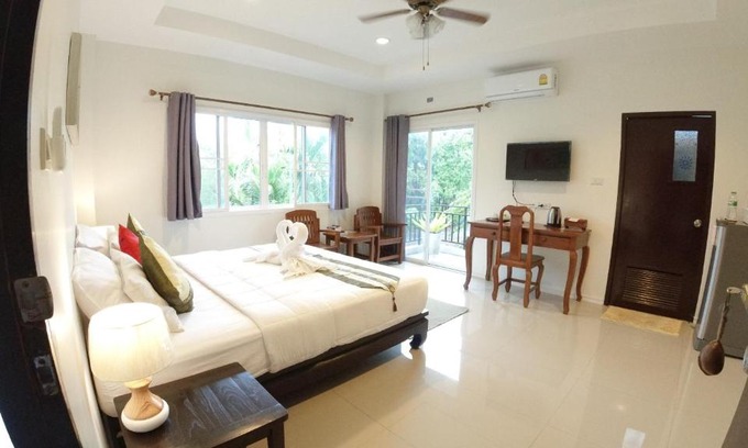 Bang Kobua House | Discover Baan Glangsuan Bang Kobua: Highly Rated & Family-Friendly