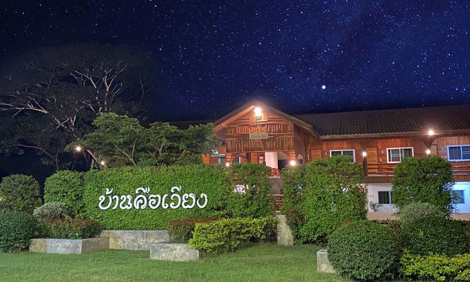 Mae Sariang Hotel | Family-Friendly Baan Khue Wieng Resort with Breakfast Included