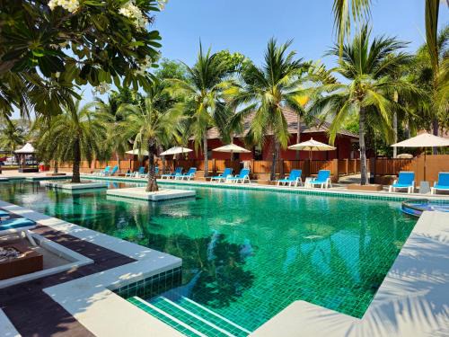 Sam Phraya Resort | Relax at Baan Mesuk Hua Hin Spa and Resort - 4-Star Retreat
