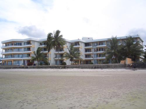 Hua Hin Apartment | Exceptional Baan Plerd Plern by Golf with Oceanfront Views
