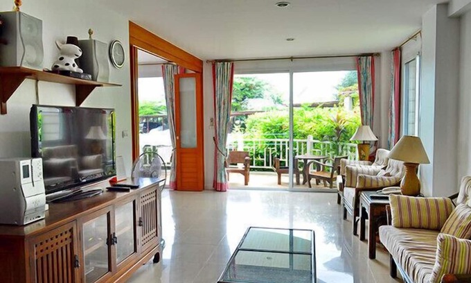 Khao Takiab Apartment | Beachfront Baan Poolom - 2Br with Ocean Views & Pool