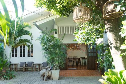 Wua Lai House | Guest Rated 9.7: Baan Ragang - Family-Friendly Retreat