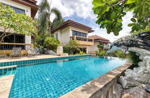 Bophut Villa | Beautiful Baan Rawee Villas with Pool & Kitchen Amenities