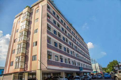 Bang Phut Apartment | Family-Friendly Escape at Baan Romdee - Rated 8.4/10