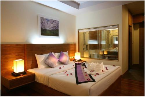 Ko Chang Hotel | Family-Friendly Retreat at Baan Saikao Plaza Hotel