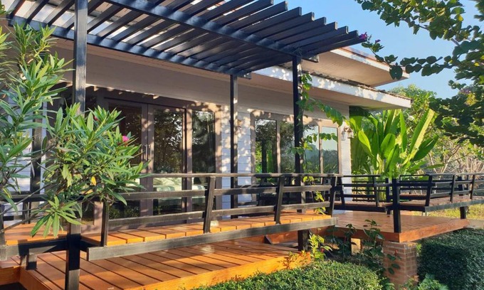Ban Ta Khun Resort | Family-Friendly Baan Suan Hill Resort with Great Amenities