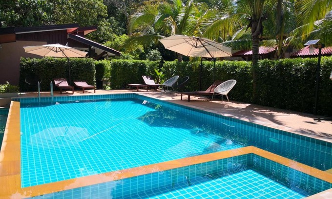 Ko Lanta Resort | Relax at Baan Suan Rim Klong Resort with Oceanfront Views