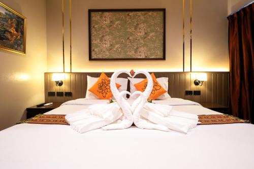 Bangkok Central Business District Hotel | Family-Friendly Retreat at Baan Sukhumvit Soi 20