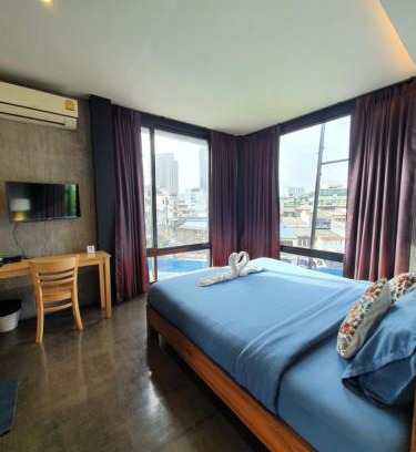 Bangkok City Centre Bed & Breakfast | Discover Baan Wualamphong: Pet-Friendly and Highly Rated