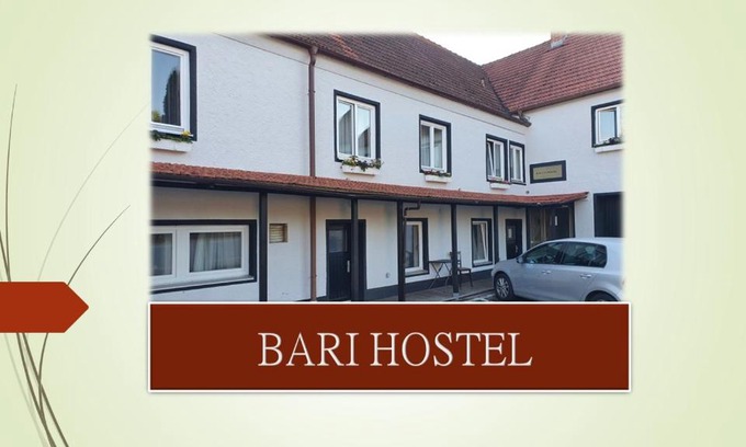 Hallbergmoos Hostel | Comfortable Baarii Hostel in Hallbergmoos for Families