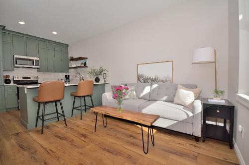 Sagle Apartment | Family-Friendly Retreat at Baby Birch Banks Guest House