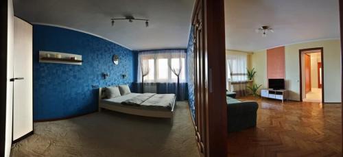 Rivne Apartment | Budget-Friendly Babylon Apartments Near Maidan - Child Friendly