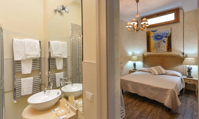 Trastevere Apartment | Guest Rated 10/10: Bacall Apartment with Kitchen & Breakfast