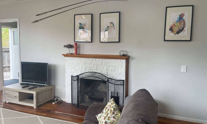 Two Mile Bay House | Pet-Friendly Retreat at Bach 70, Two Mile Bay - Rated 9.8