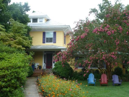 Kilmarnock Bed & Breakfast | Welcome to Back INN Time B&B: Pet Friendly & Eco Retreat