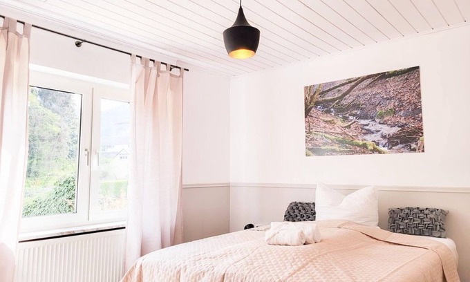 Traben-Trarbach Bed & Breakfast | Relaxing Retreat at Bad Wildstein with Thermal Bath Access