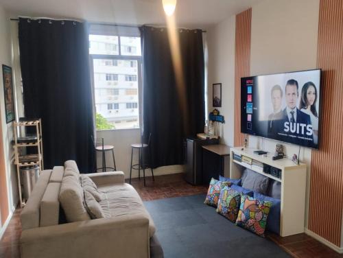 Copacabana House | BagaHouse - Frente ao metrô e 7 min da praia