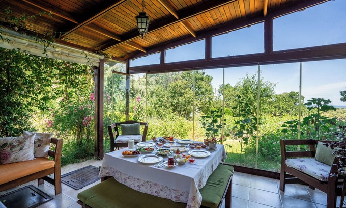 Bozcaada Cabin | Discover Bagbadem Tatil Ciftliği: Rated 9.6 with Pools & Dining